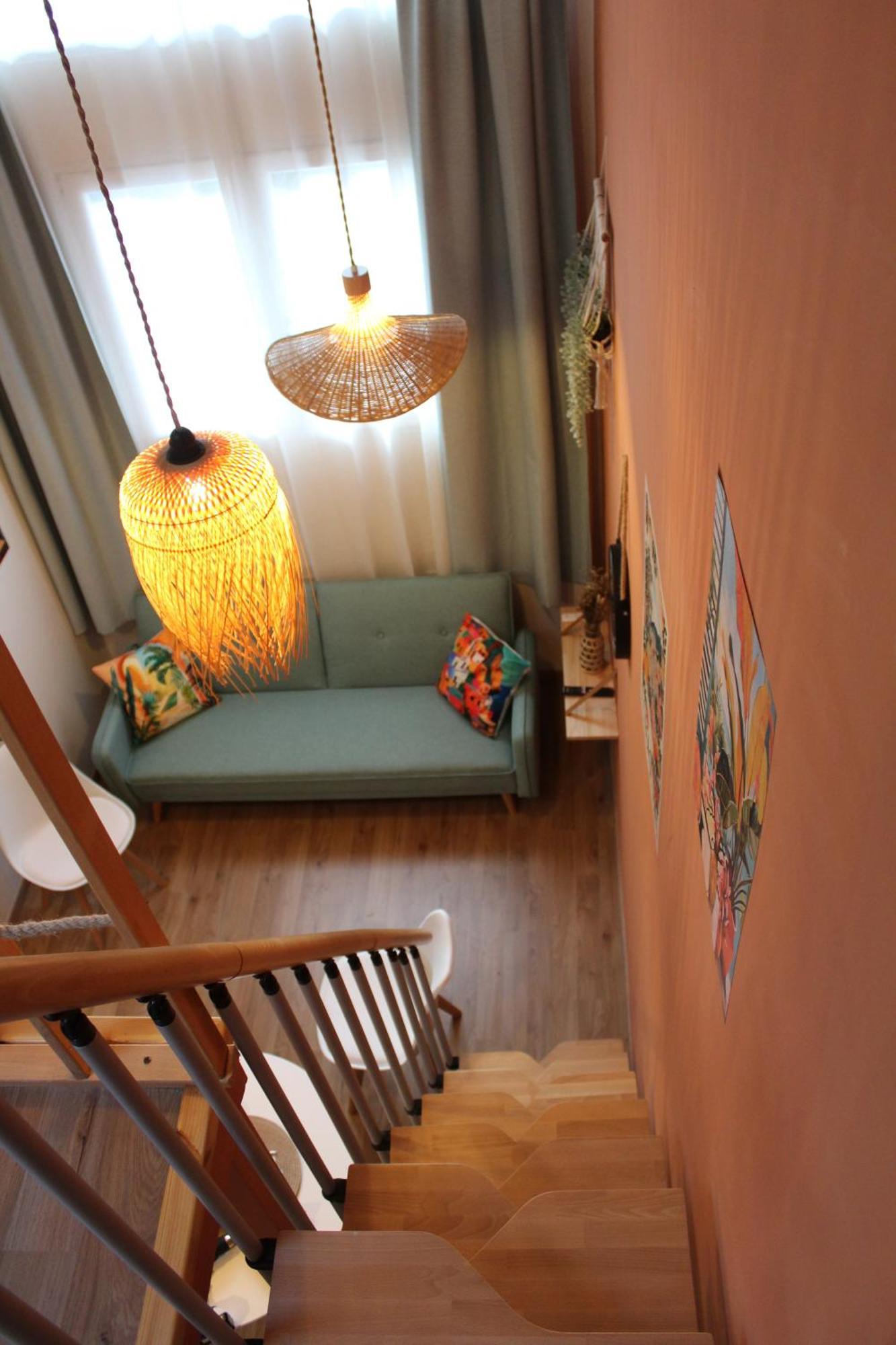 Appartamento Mediterraneo Loft - Fabrique - Santa Giulia Hockey Arena - 20 Minutes From Duomo Milano