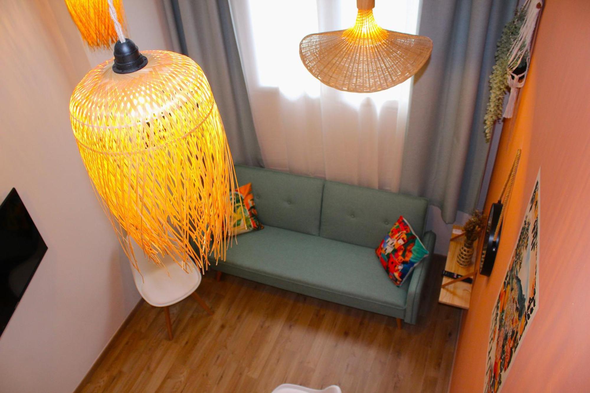 Appartamento Mediterraneo Loft - Fabrique - Santa Giulia Hockey Arena - 20 Minutes From Duomo *